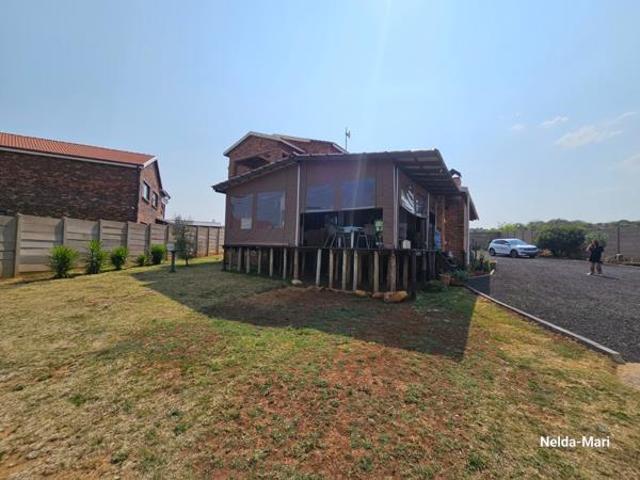5 Bedroom House in Vaal Marina