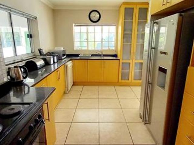 5 Bedroom House in Vaal Marina