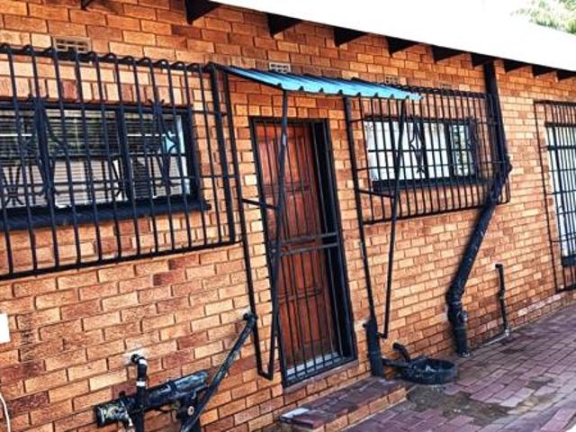 5 Bedroom House in Vaal Marina