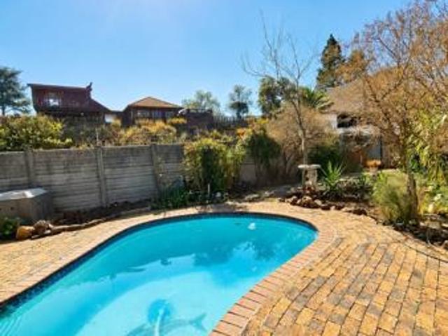 5 Bedroom House in Vaaloewer