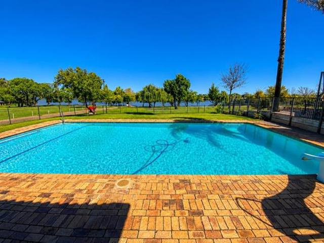 5 Bedroom House in Vaalview