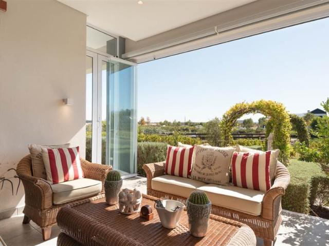 5 Bedroom House in Val de Vie