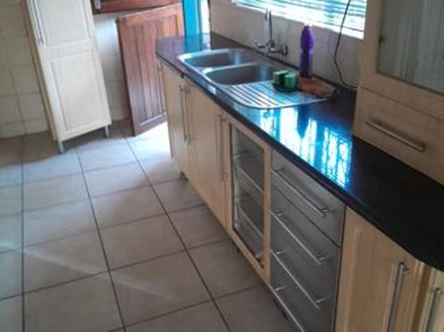 5 Bedroom House in Van Riebeeck Park