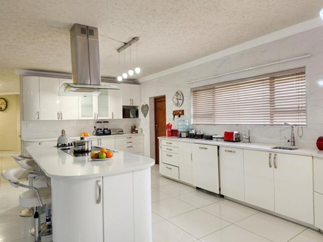 5 Bedroom House in Vanderbijlpark Central