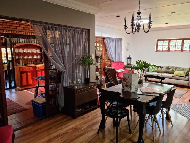 5 Bedroom House in Vanderbijlpark Central
