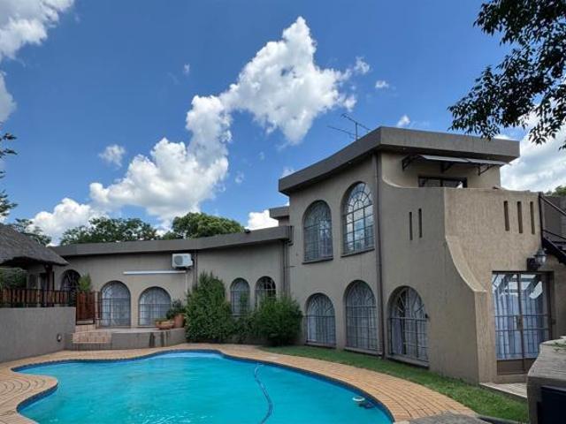 5 Bedroom House in Vanderbijlpark SE