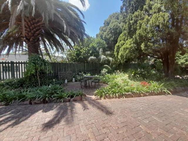5 Bedroom House in Vanderbijlpark SW5