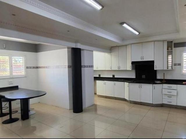 5 Bedroom House in Vanderbijlpark SW5