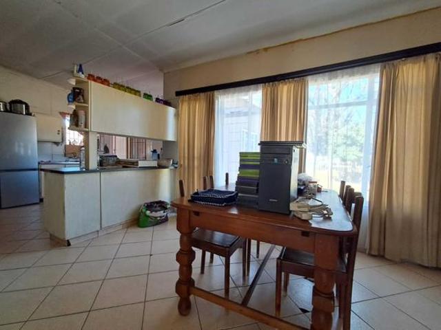 5 Bedroom House in Vanderbijlpark SW1