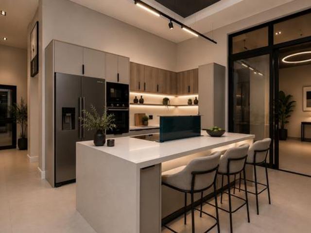 5 Bedroom House in Victorskloof