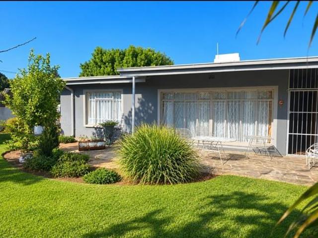 5 Bedroom House in Vryburg