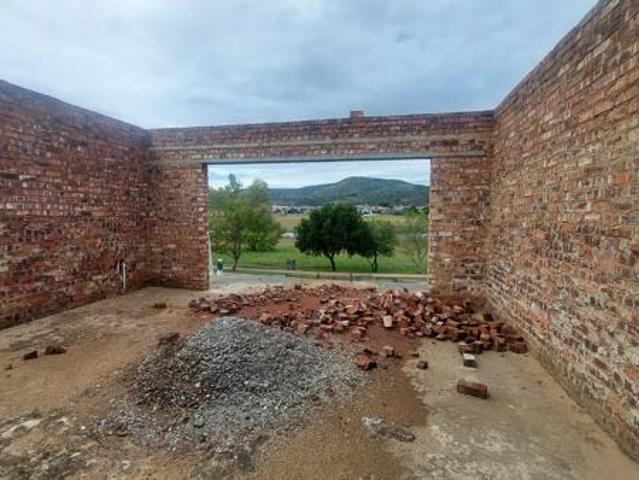 5 Bedroom House in Xanadu