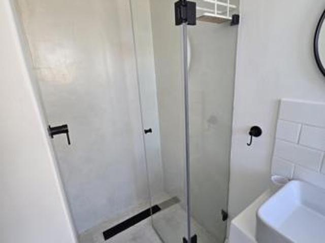 5 Bedroom House in Yzerfontein