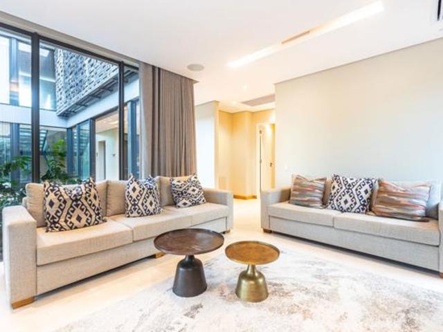 5 Bedroom House in Zimbali Estate
