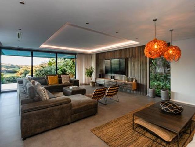 5 Bedroom House in Zimbali Estate