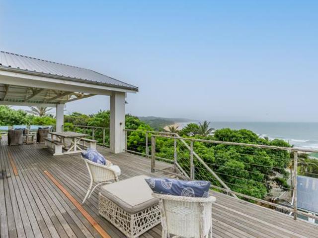5 Bedroom House in Zinkwazi Beach
