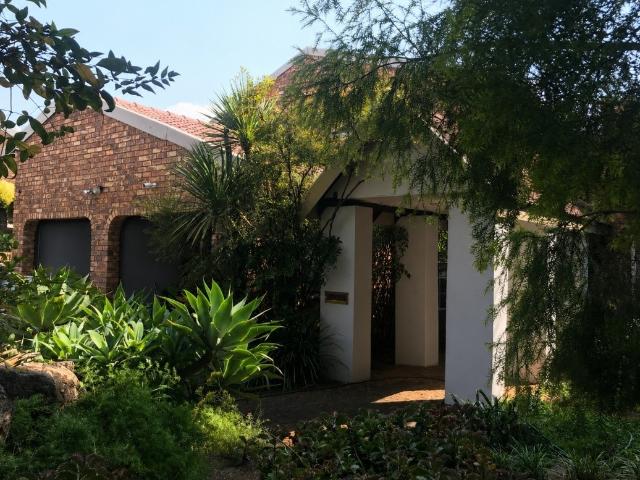 5 Bedroom House in Zwartkop