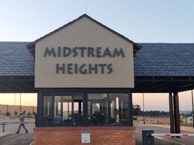 5 Bedroom house on Sale In Midstream Heights