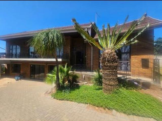 5 bedroom house on the market in wan.