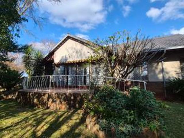 5 bedroom house on the market in eld.