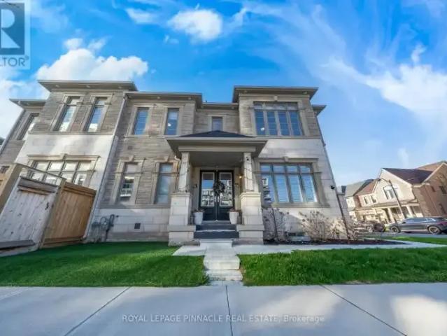 5 Bedroom House Oakville ON 104470918