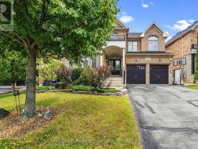 5 Bedroom House Oakville ON LS104888900