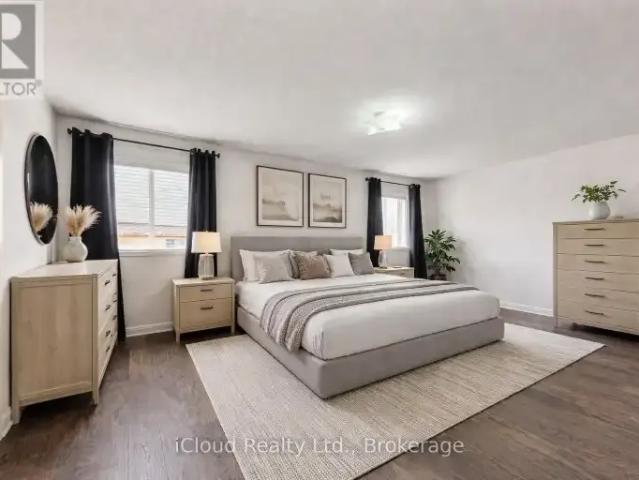 5 Bedroom House Milton ON 102847415