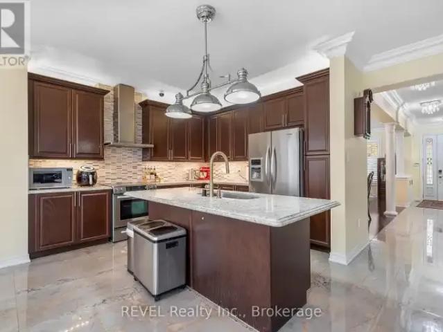 5 Bedroom House Niagara Falls ON 102847418