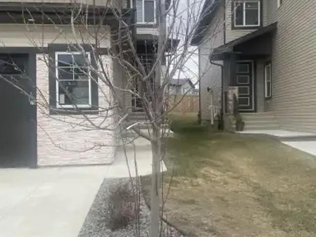 5 Bedroom House Spruce Grove AB 101986847