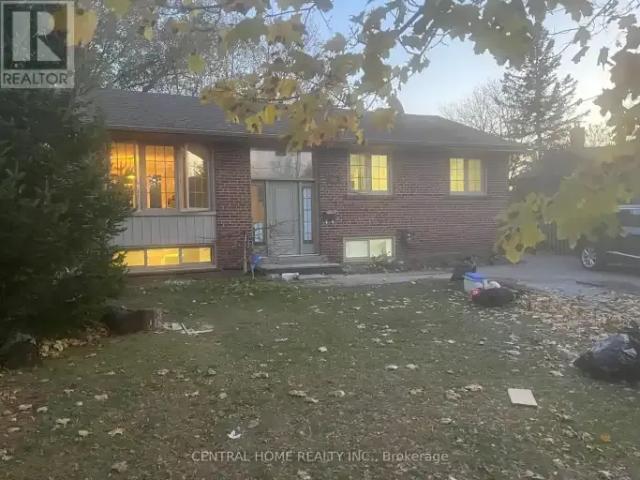 5 Bedroom House Richmond Hill ON 103243675