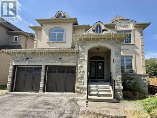 5 Bedroom House Richmond Hill ON 105360093