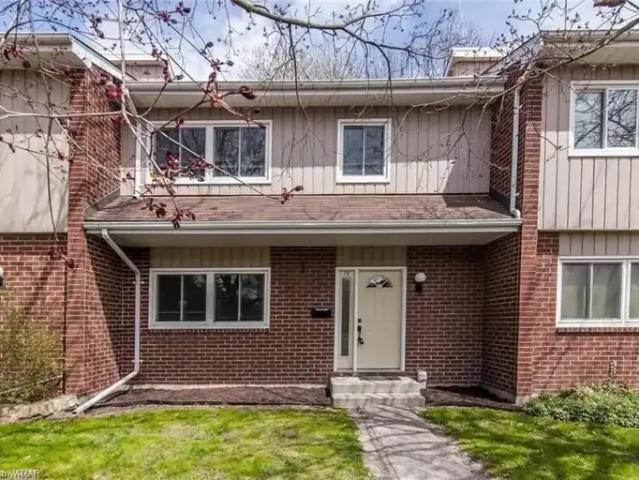 5 Bedroom House Waterloo ON 102243019
