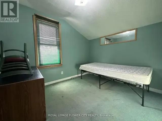 5 Bedroom House Windsor ON 100444820
