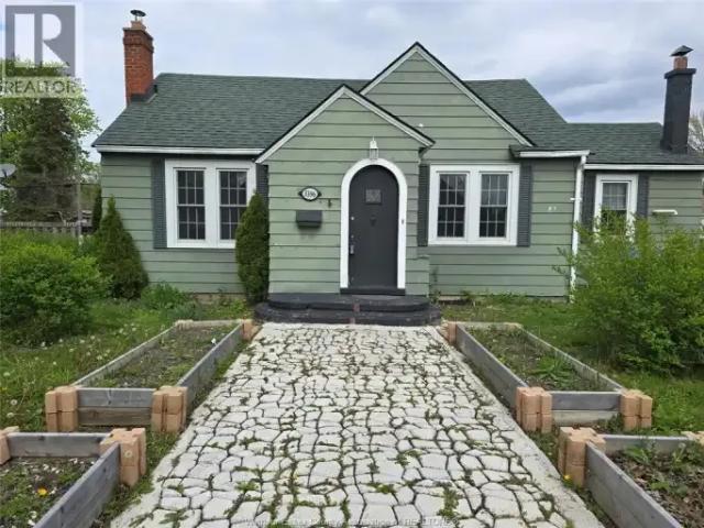 5 Bedroom House Windsor ON 101879552