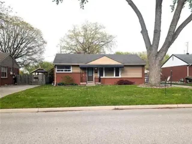 5 Bedroom House Windsor ON 102085939