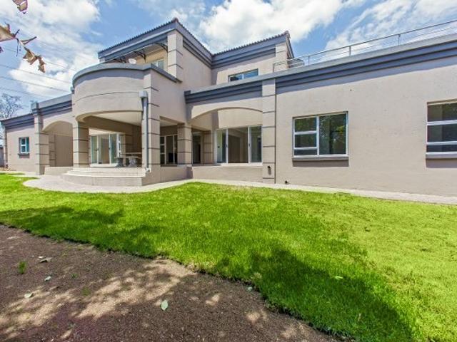 5 Bedroom House To Let in Dainfern Golf Estate