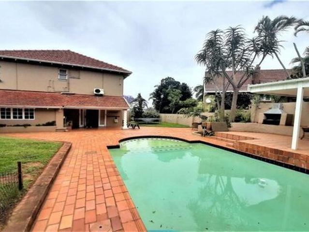 5 Bedroom house to rent in Glenwood, Durban