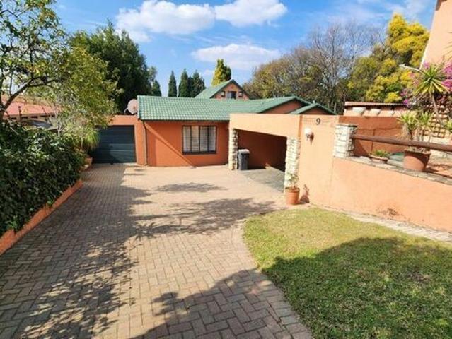5 Bedroom house to rent in Jukskei Park, Randburg