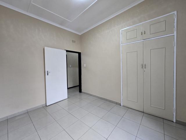 5 Bedroom House To Rent in Kelvin