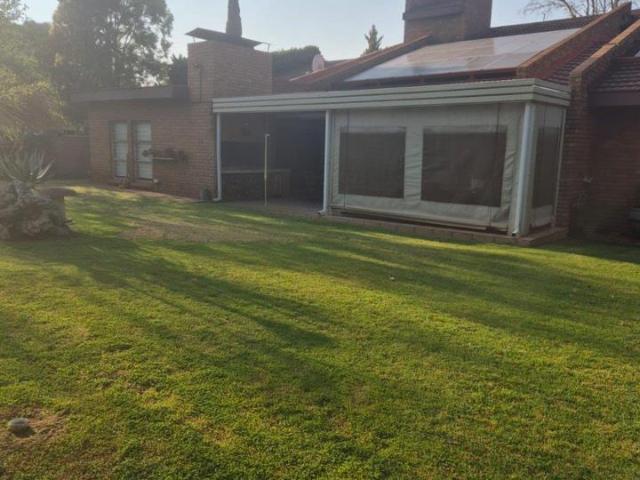 5 Bedroom House to Rent in Kuruman