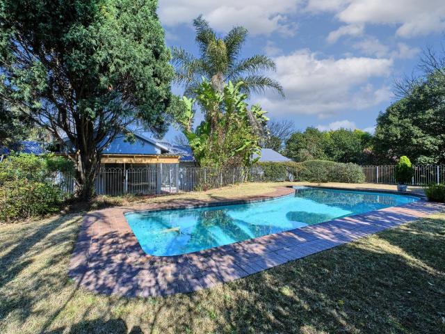 5 Bedroom House To Rent in River Club