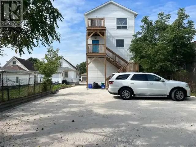 5 Bedroom House Thorold ON 105581150