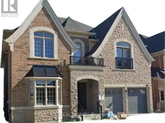 5 Bedroom House Vaughan ON 102578958