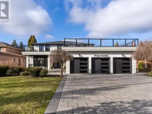 5 Bedroom House Vaughan ON 102243224