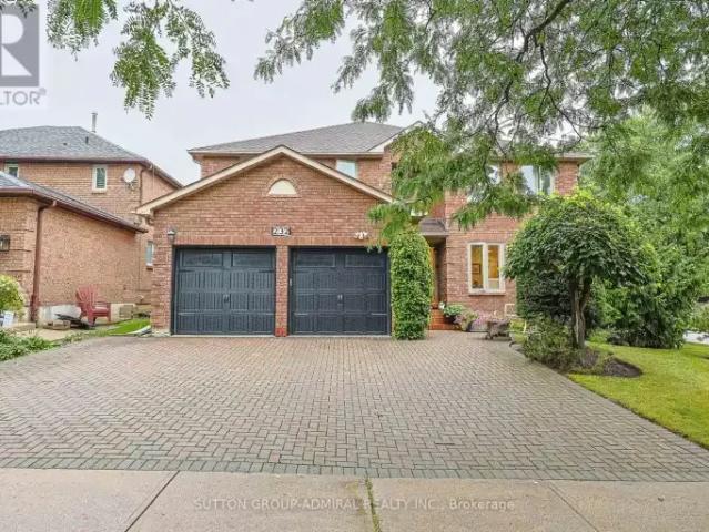 5 Bedroom House Vaughan ON 105269506
