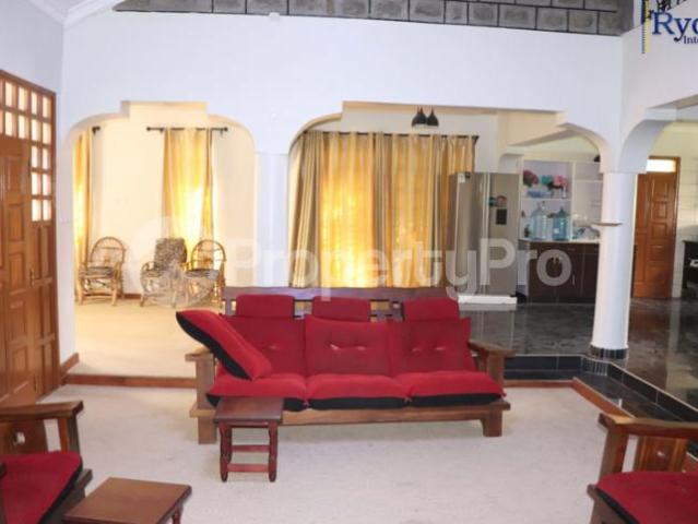 5 bedroom Houses for rent Yukos, Kisaju Kitengela PID: 1AWVJ | PropertyPro
