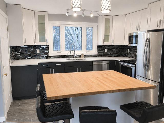 5 Bedroom Home for Rent at 4104 49 St Nw, Calgary, AB T3A 1Y9 Varsity