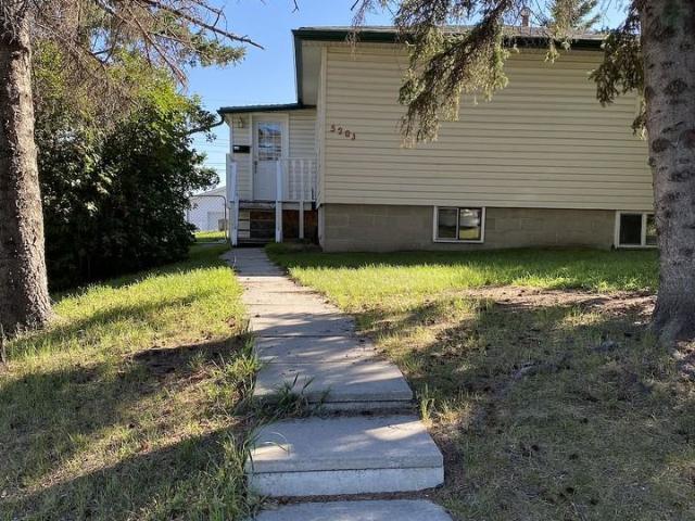 5 Bedroom Home for Rent at 5203 Sheldon Pl Nw, Calgary, AB T3B 1G6 Montgomery