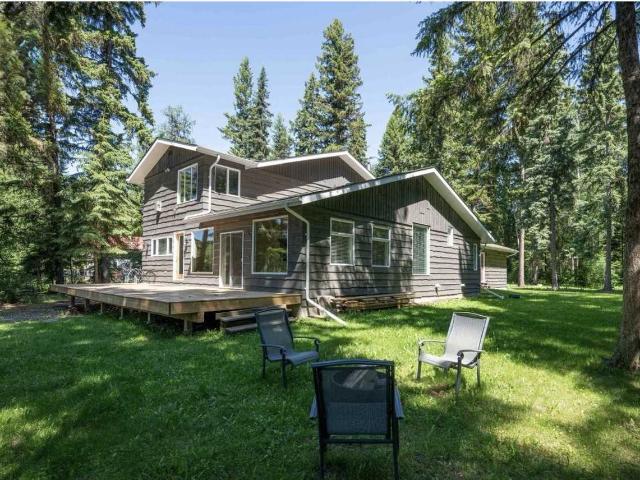 5 Bedroom Home for Rent at 6201 Bench Dr, Prince George, BC V2K 4Y9