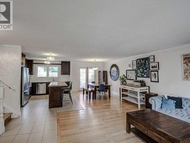 5 Bedroom Home for Rent at 8116 33 Ave Nw, Calgary, AB T3B 1L8 Bowness